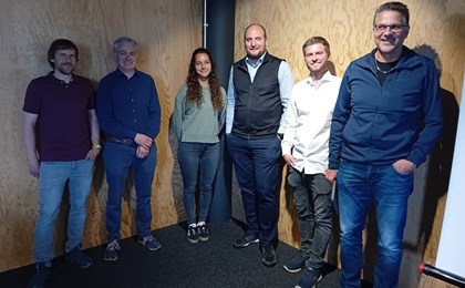 V.l.: Die Referenten der Tagung: Thomas Brunner, Organisator VTK, Manuel Schwarz, WAG, Alicia Martinez, Projektleiterin, Jan Megert, Sisag AG, Raphael Stampfl, Bartholet, und Claudio Casutt, Bauingenieur CWZ.
